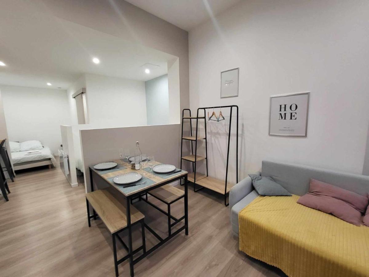Appartement Canada 1 Valenciennes Exterior photo